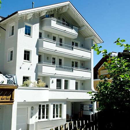 Petit Madlein Bed and Breakfast Ischgl Eksteriør billede