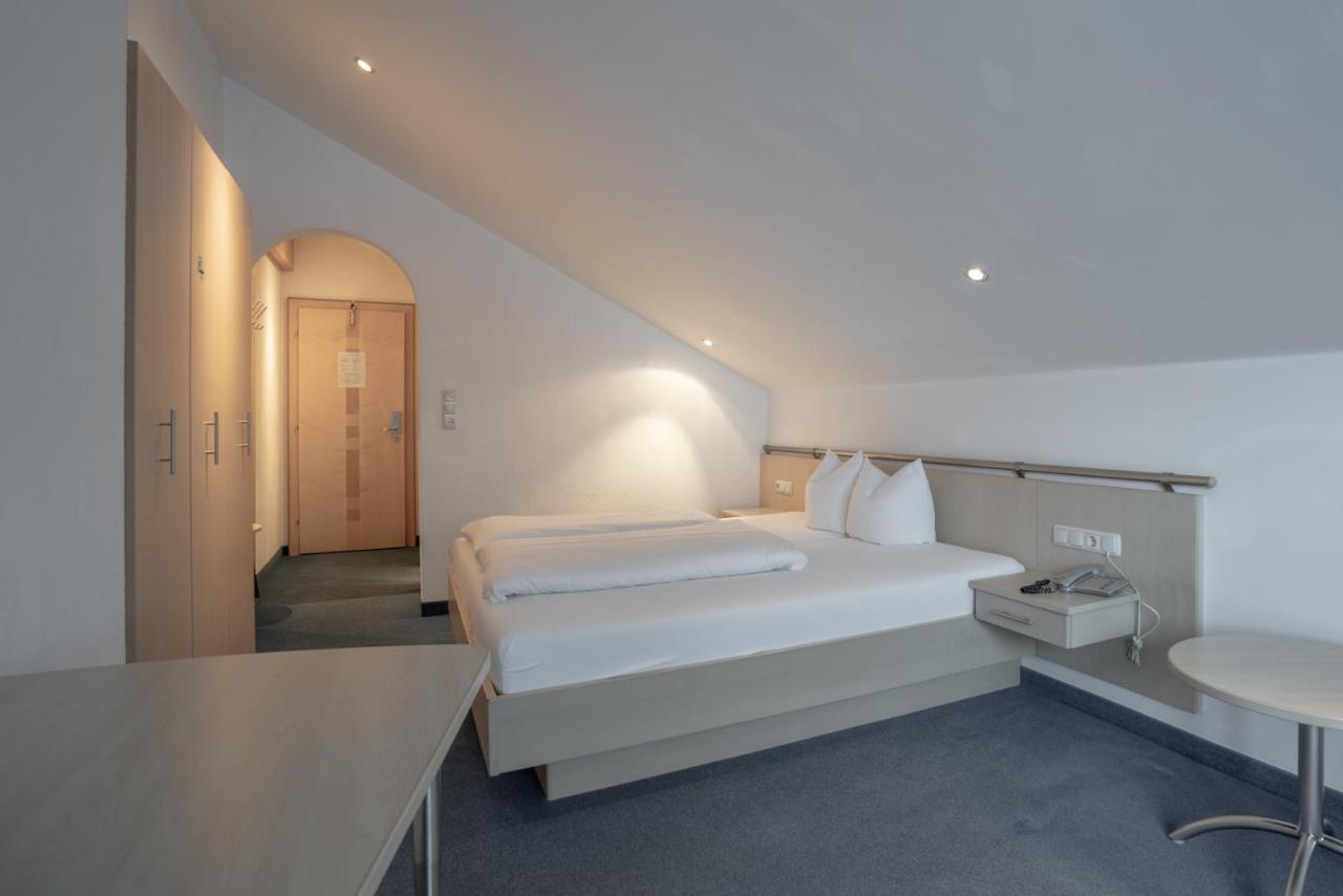 Petit Madlein Bed and Breakfast Ischgl Eksteriør billede